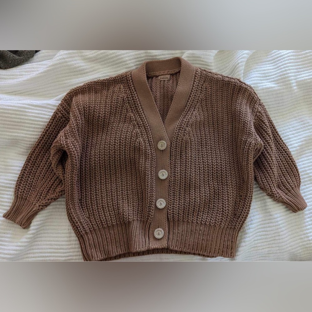 Babaa No. 18 Cardigan in Roasted Fig